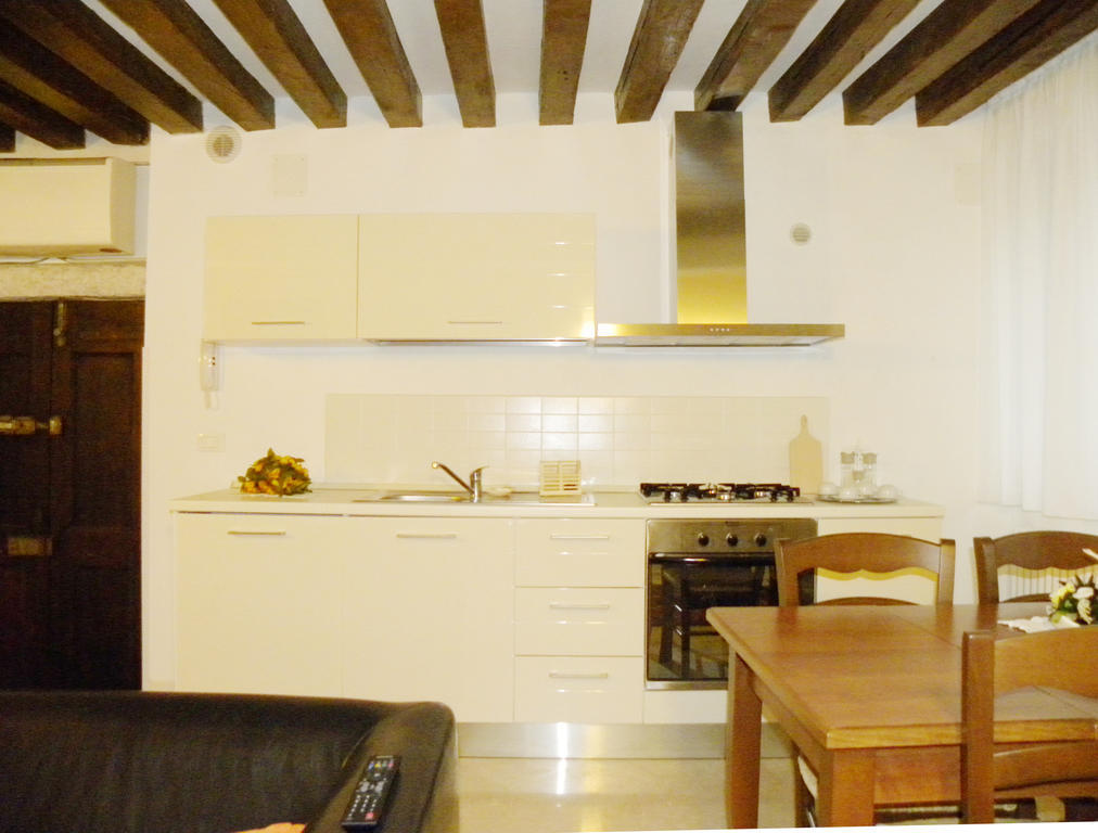 La Coccola Apartman Velence Szoba fotó